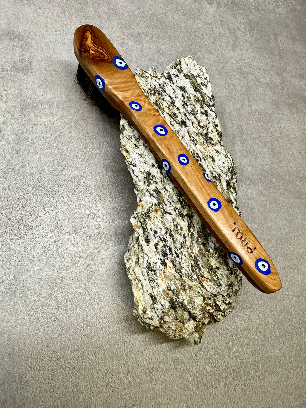 Bouldering brush Greek 🧿