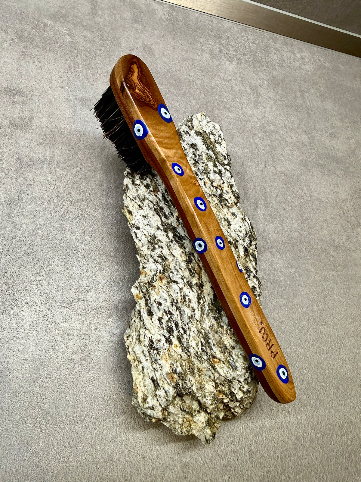 Bouldering brush Greek 🧿