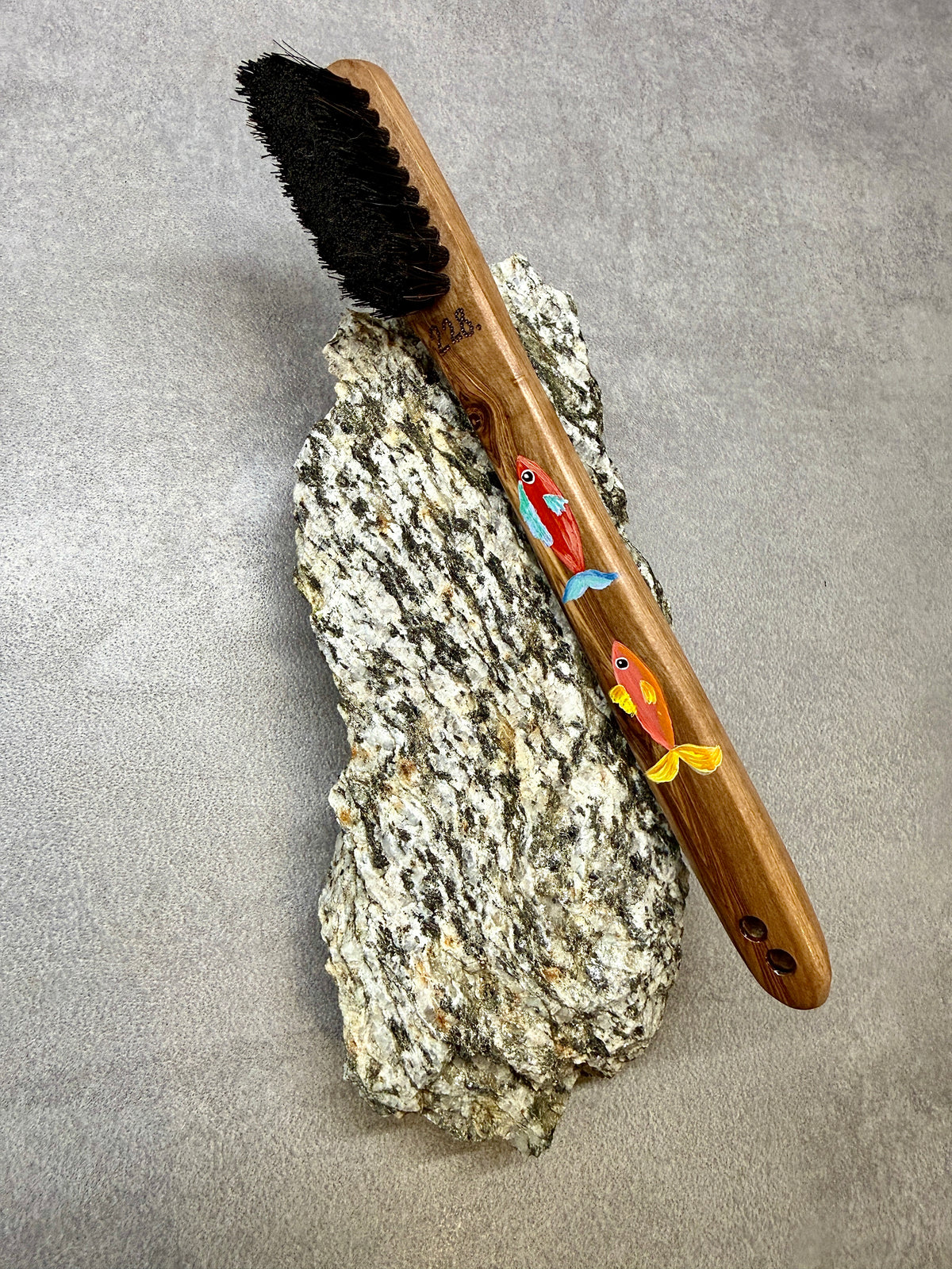 Bouldering brush Fish